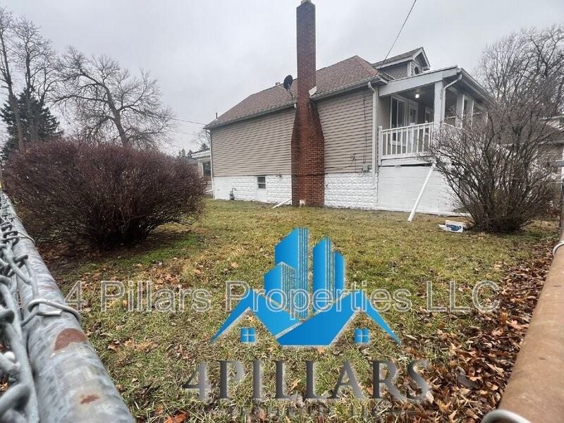 123 Arthur Ave - Photo 5 of 26