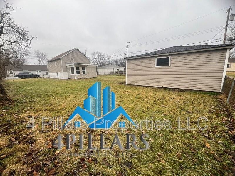 123 Arthur Ave - Photo 6 of 26