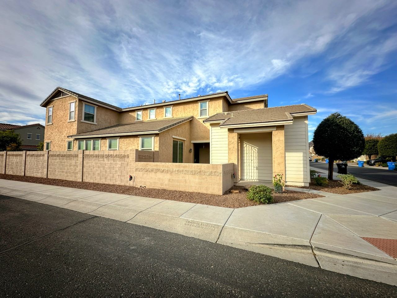 4717 W Sweet Iron Pass - Photo 2 of 50