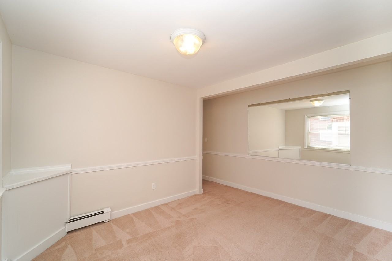MG (Morris Gardens) - Photo 4 of 34