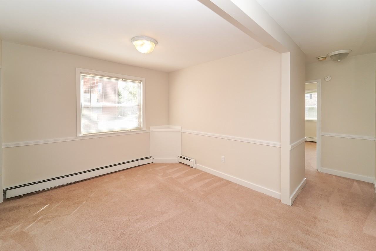 MG (Morris Gardens) - Photo 5 of 34