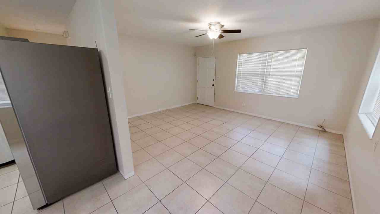 5340 3rd Ave S - Photo 3 of 25