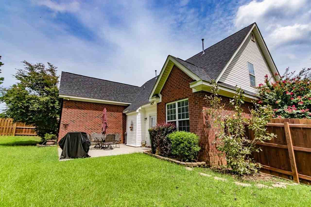 4898 Somerset Dr - Photo 4 of 25