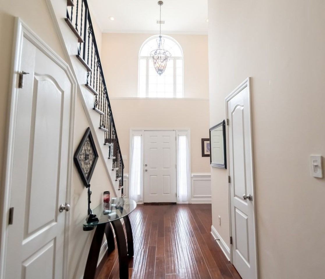 4898 Somerset Dr - Photo 6 of 25