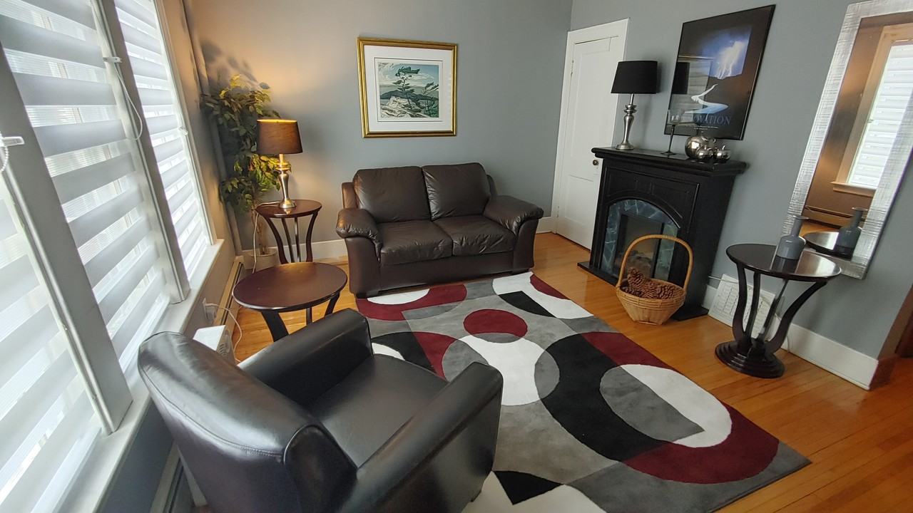 724 Mill Street #303 - Photo 5 of 19