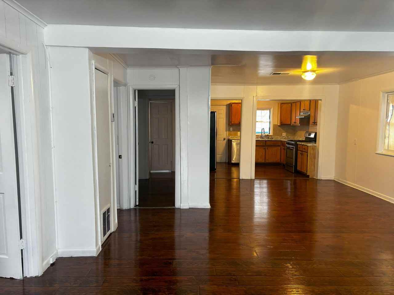 2006 N Norfolk Ave #NA - Photo 3 of 10