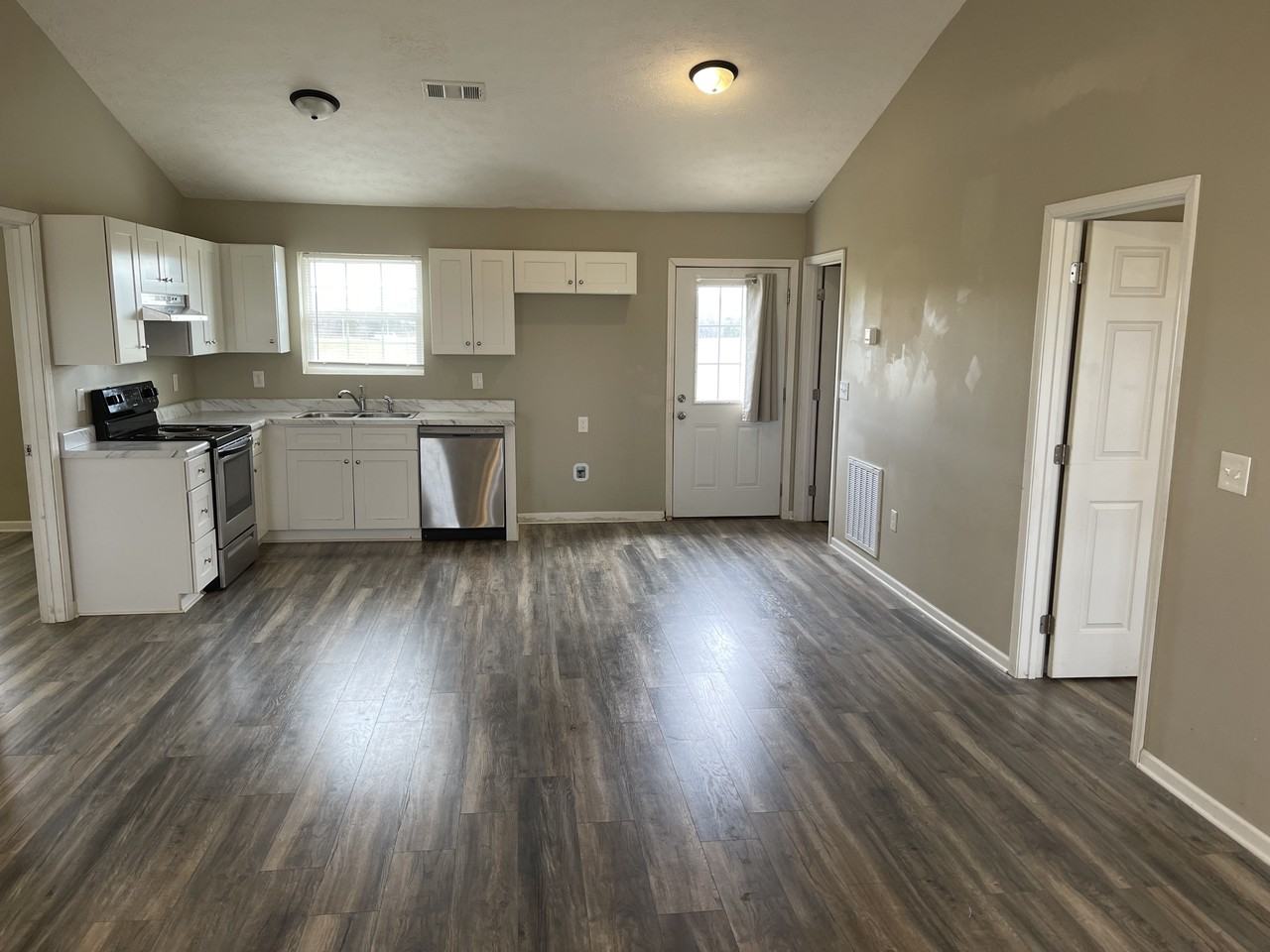 1442 Quarles Rd #NA - Photo 3 of 19