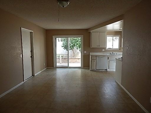 22157 Lark St - Photo 3 of 12