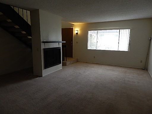 1202 S Mohave Dr - Photo 3 of 17