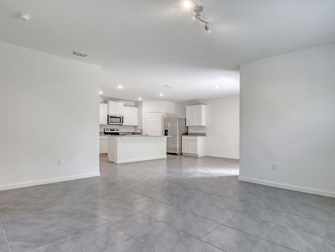 7559 Tourmaline Dr - Photo 6 of 48