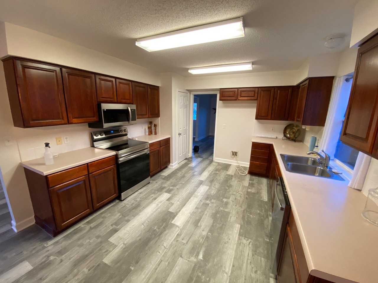 6145 Clearwater Dr #NA - Photo 3 of 17
