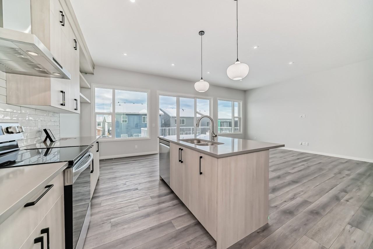 237 Place Lucas Nw #1 - Photo 7 of 50