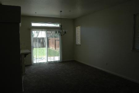 1976 Hershey Dr - Photo 7 of 11