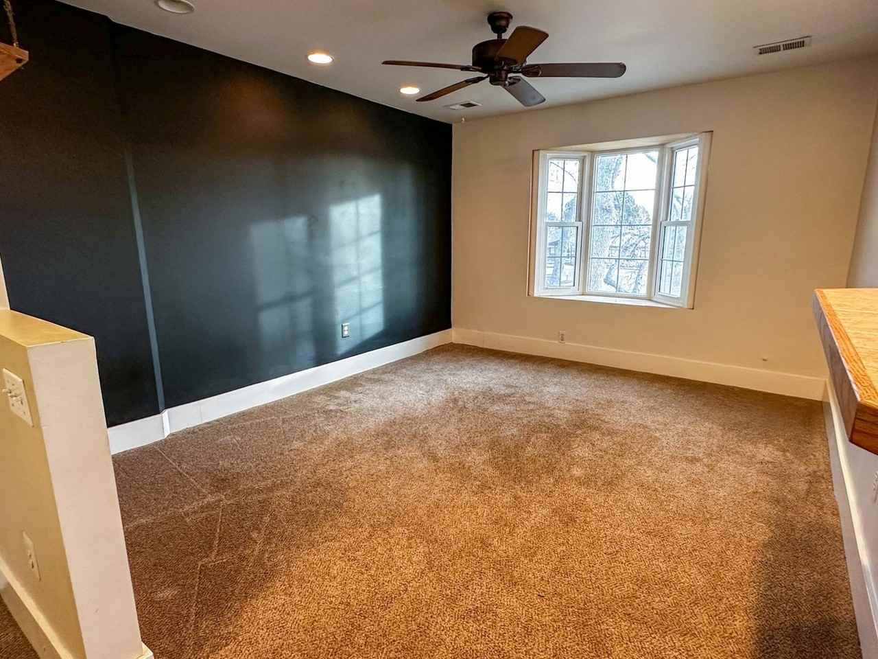 1615 Carr St - Photo 5 of 17