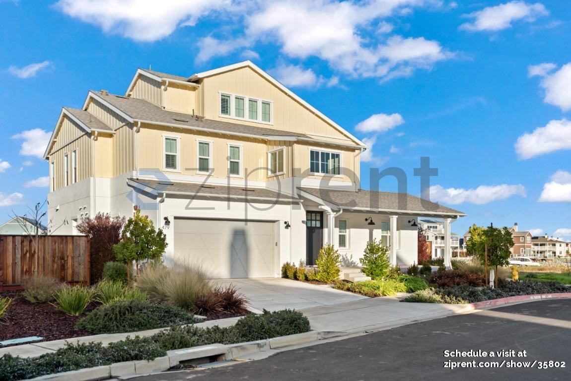 479 Halcyon Pl - Photo 2 of 32