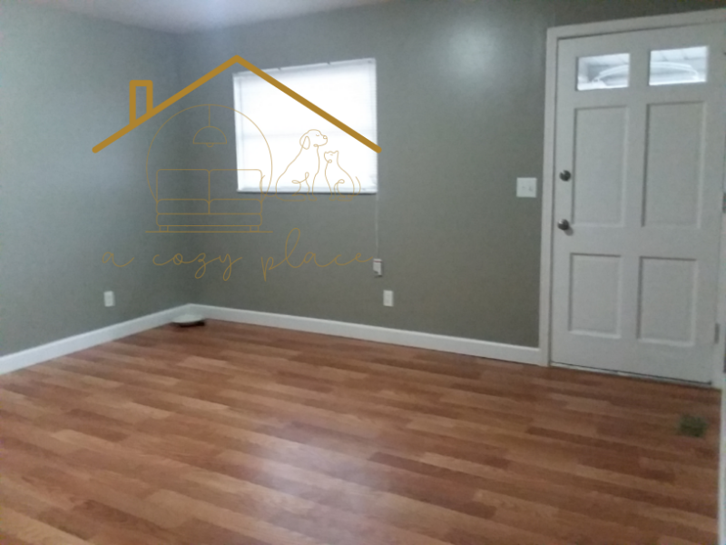 114 Stanfield Dr - Photo 3 of 11