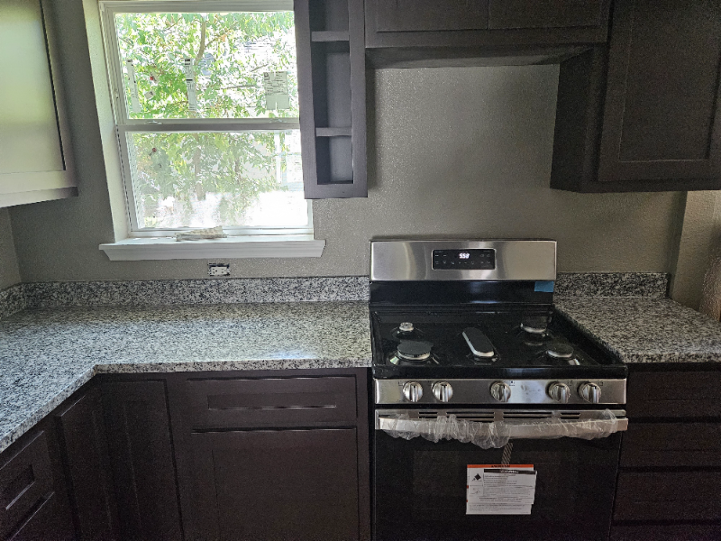 1822 Stella Ave - Photo 3 of 45