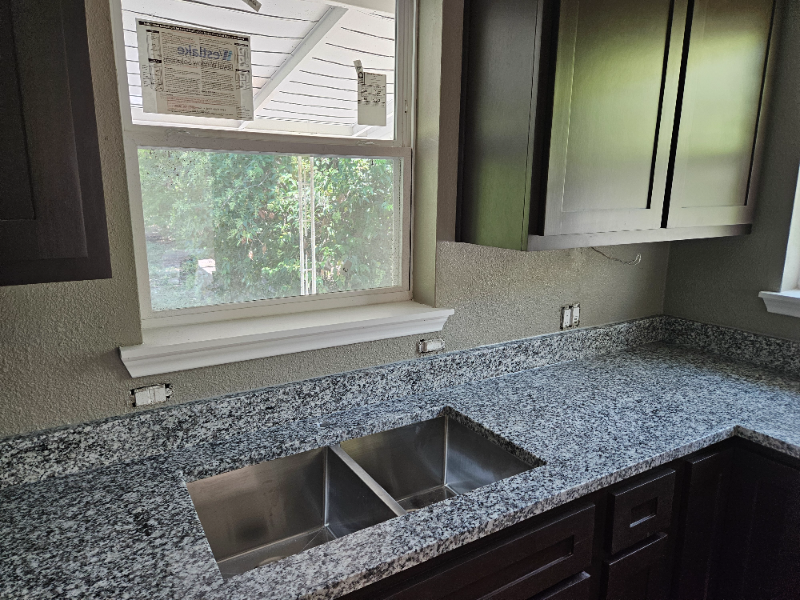 1822 Stella Ave - Photo 4 of 45