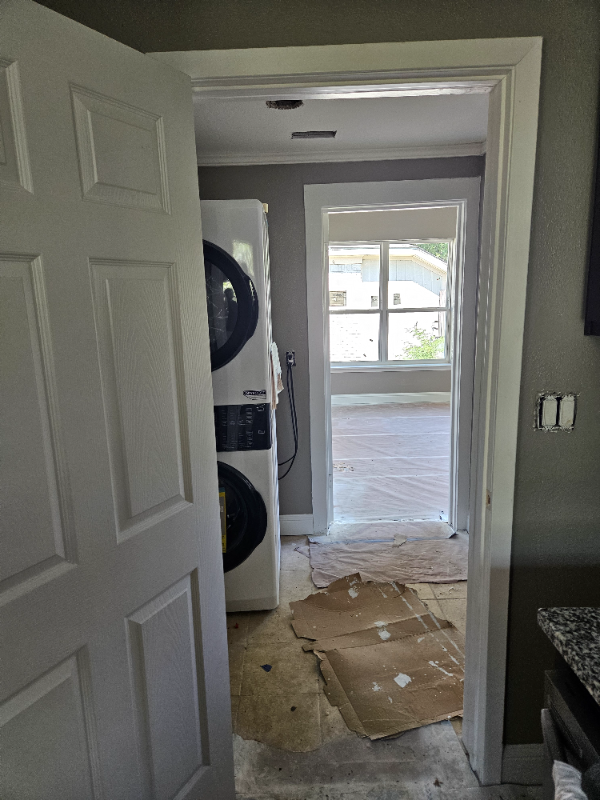 1822 Stella Ave - Photo 7 of 45