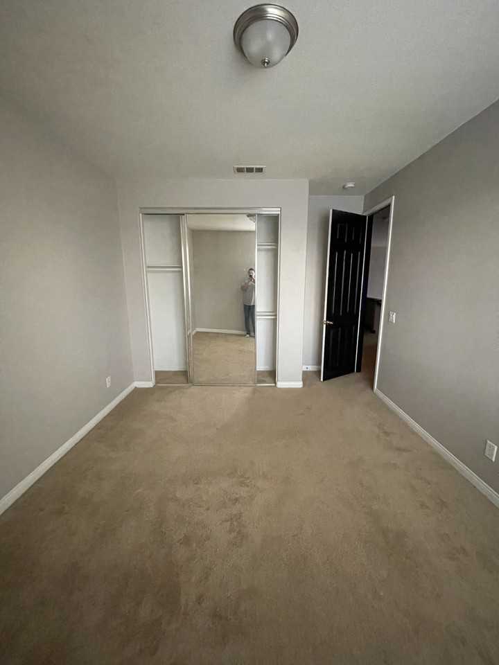 13744 Dellbrook St #3