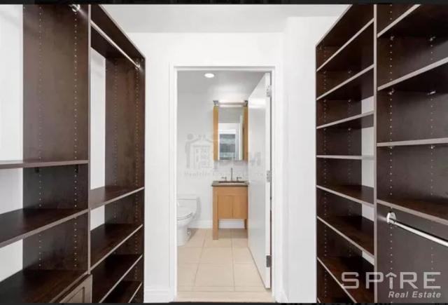 350 West 42nd Street - Photo 3 of 10