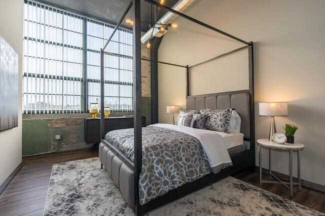 S Sherman St - Photo 3 of 4