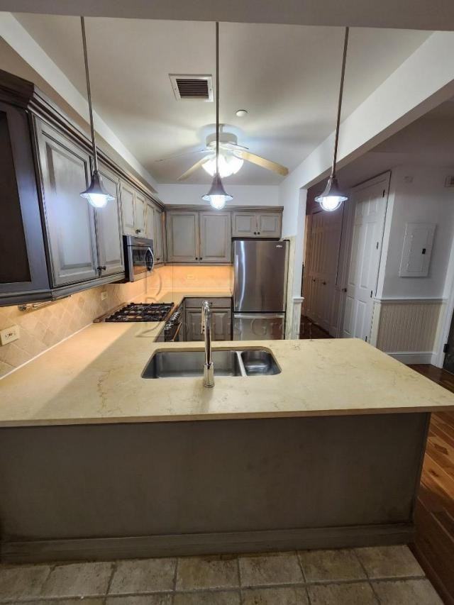 12-07 31st Avenue - Photo 3 of 10