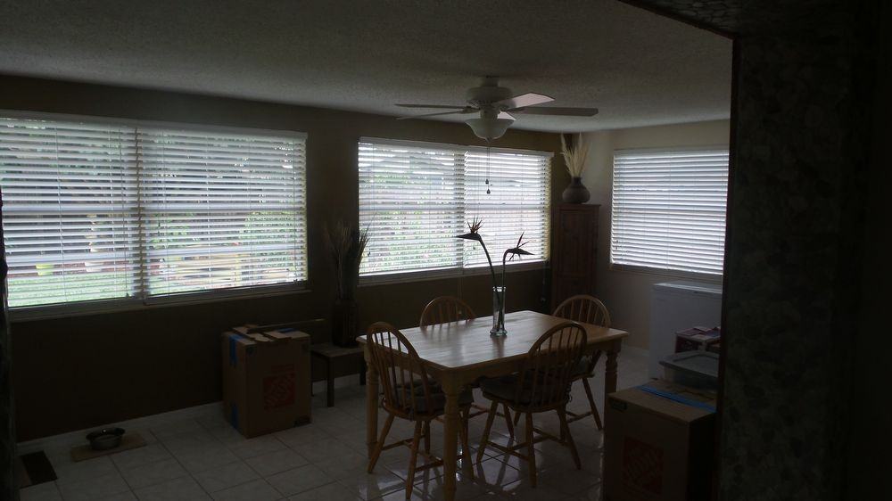 5146 Isabelle Ave - Photo 3 of 17