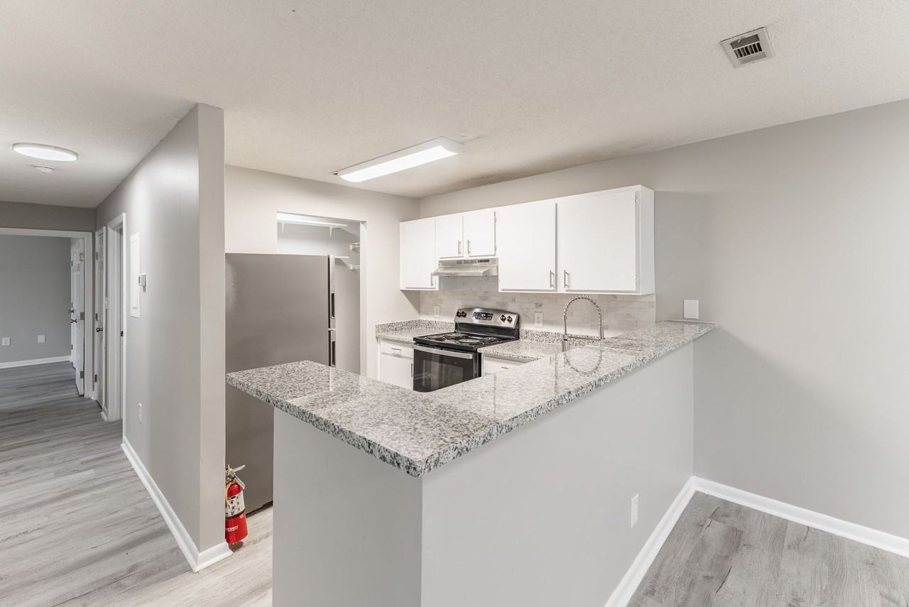 Patterson Place - Photo 6 of 12