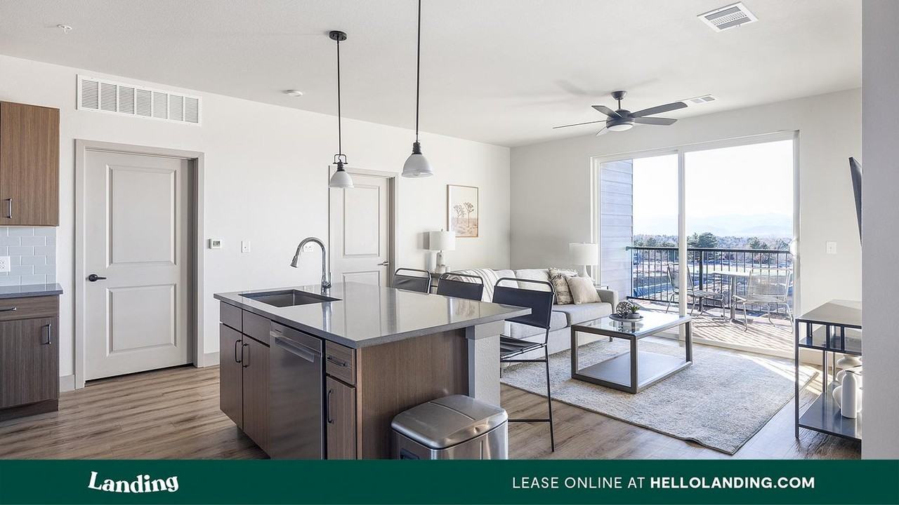 300 E Fremont Pl - Photo 5 of 50