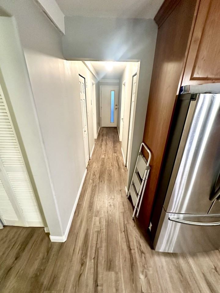 2764 East 48th Avenue - Photo 3 of 9