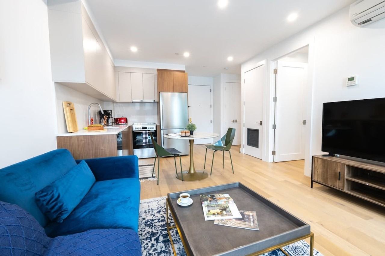 149 Green Street - Photo 2 of 36