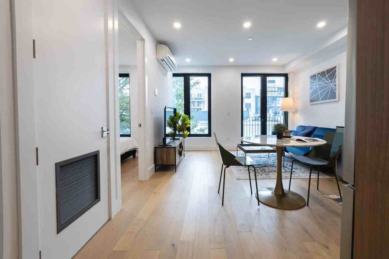 149 Green Street - Photo 3 of 36