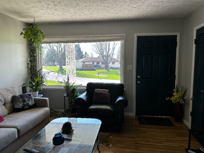 4416 E Deckard Dr - Photo 4 of 14