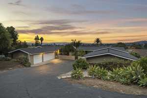 featured image of 1518 Clifton St #B