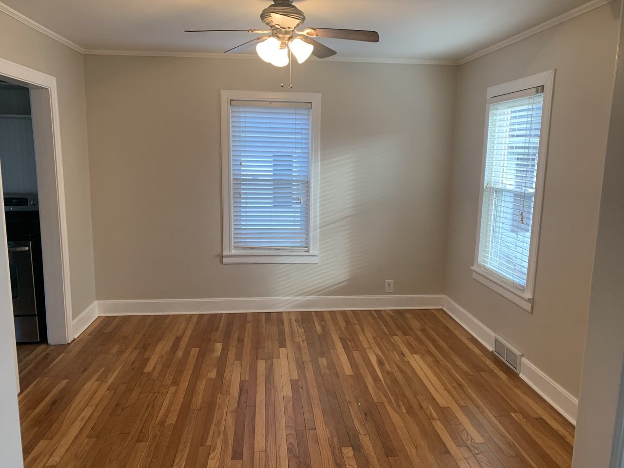 118 E Pearl St #NA - Photo 3 of 14