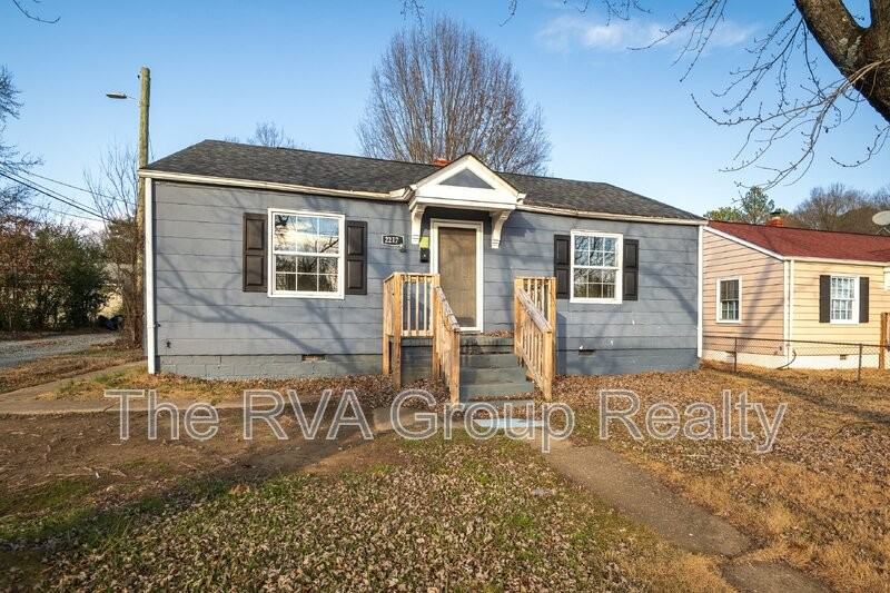 2217 Terminal Ave - Photo 2 of 42