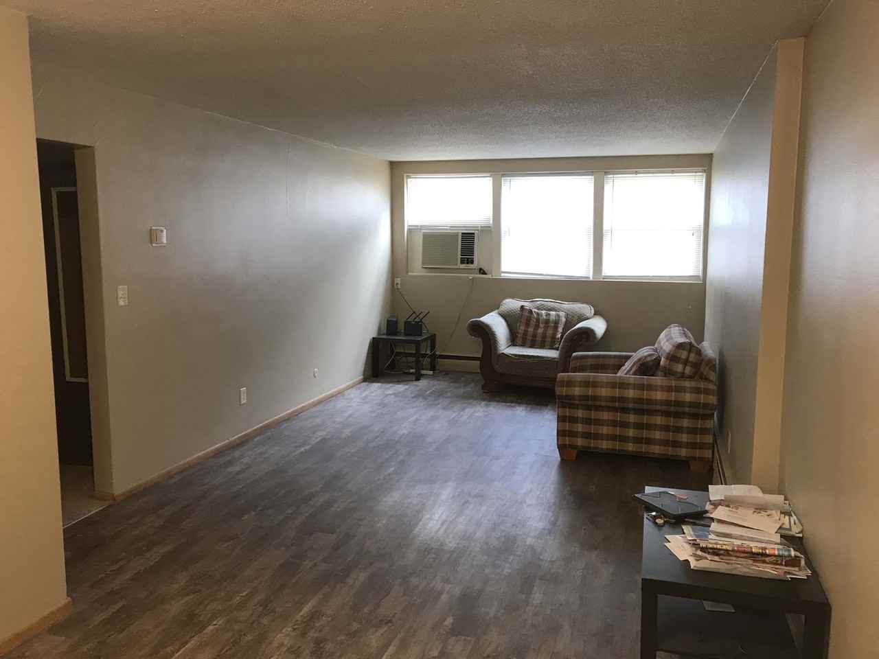 701 East 3rd St - Photo 5 of 46