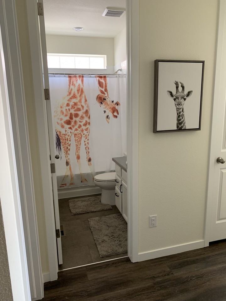 544 Navion Ln - Photo 5 of 13