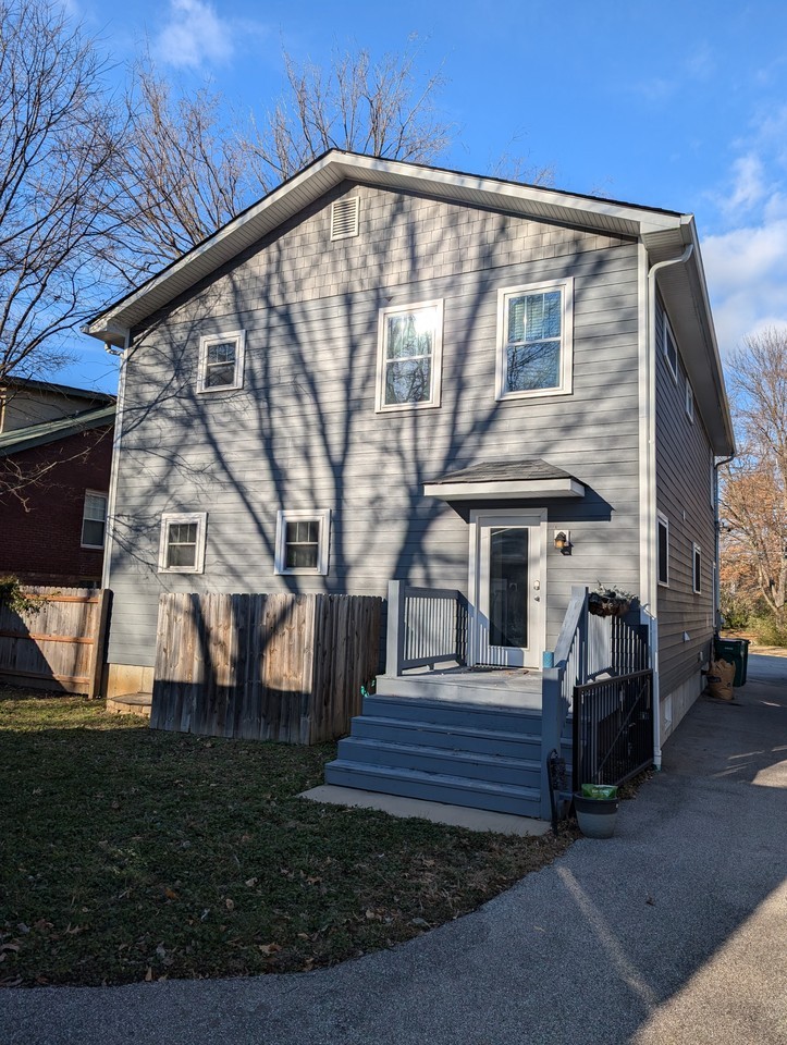 436 Fairview Ave #NA - Photo 3 of 45