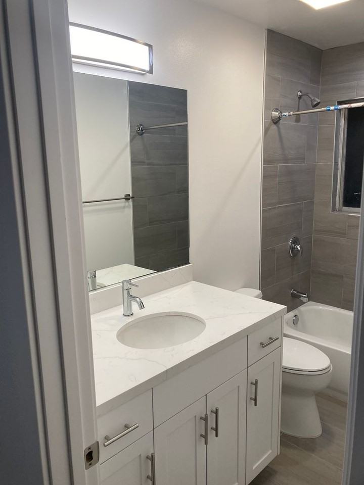 Pine Terrace Apartments - Photo 7 of 12