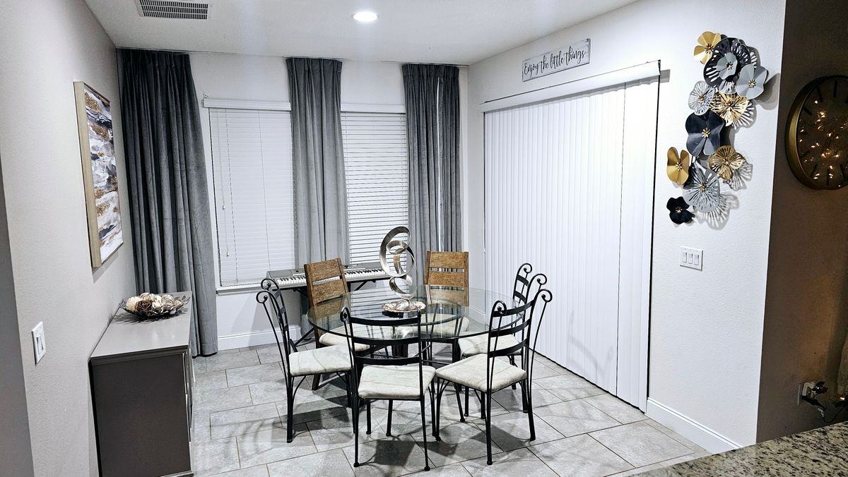 1614 Leatherback Ln - Photo 3 of 9