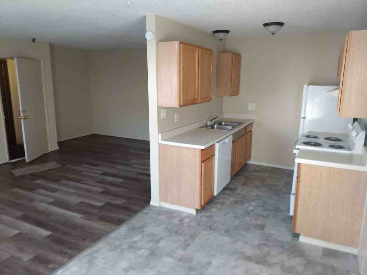 220 N 4th St ##30 - Photo 2 of 4