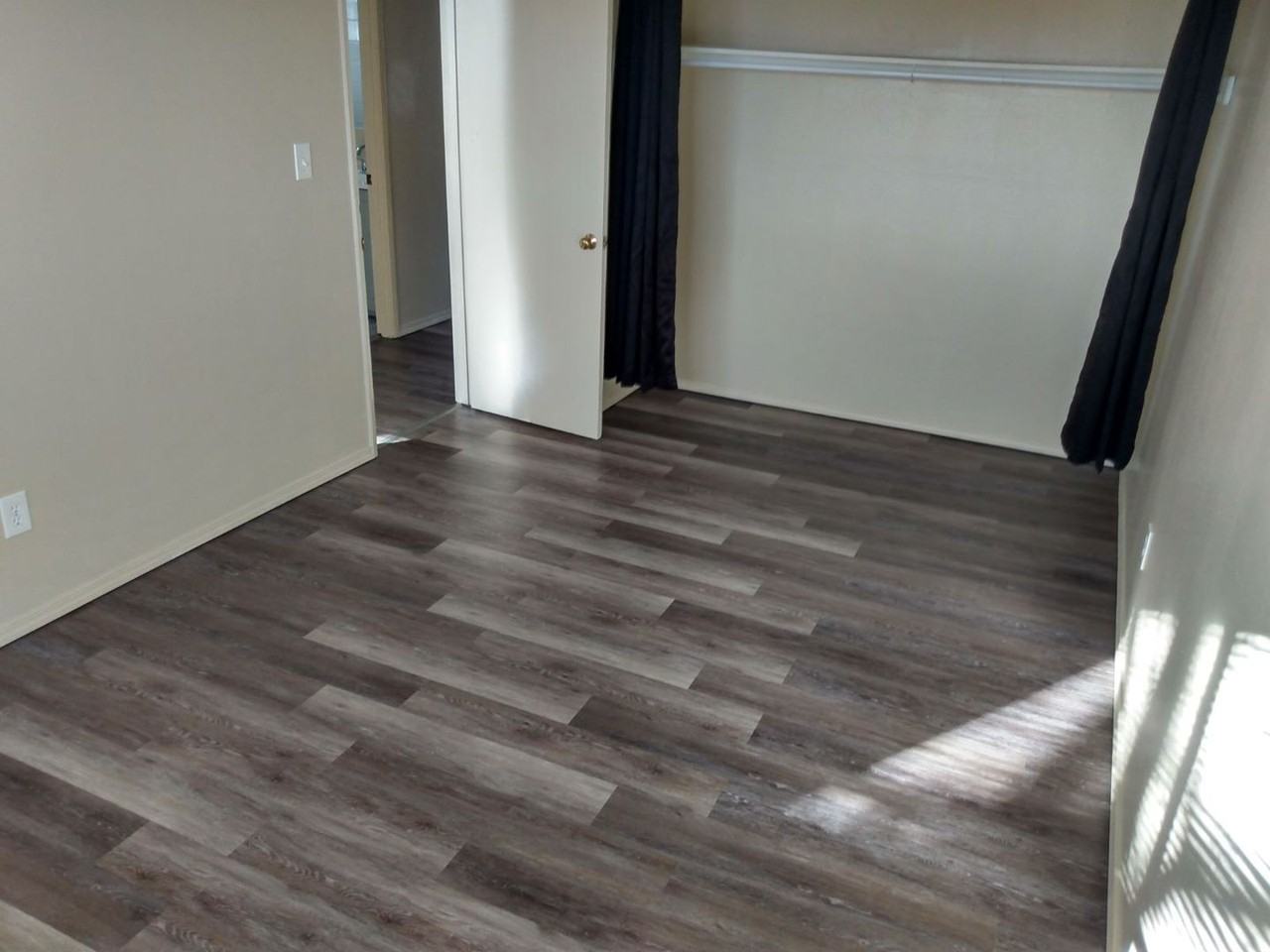 220 N 4th St ##30 - Photo 3 of 4