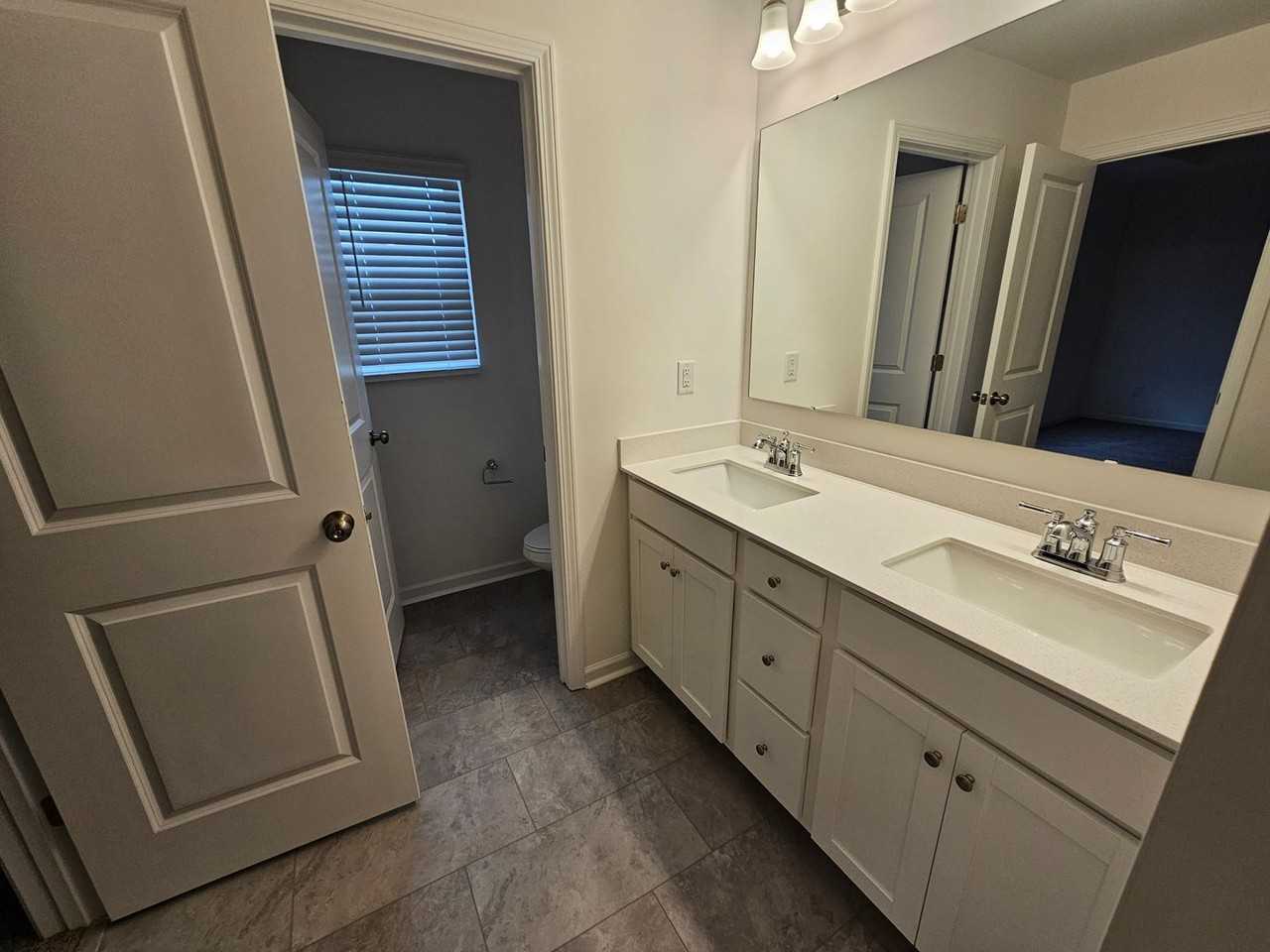 780 Earhart St - Photo 7 of 21