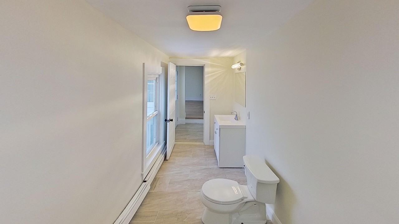 434 Washington Street #2