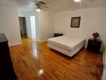 1027 E 45th St #U2 - Photo 1 of 1