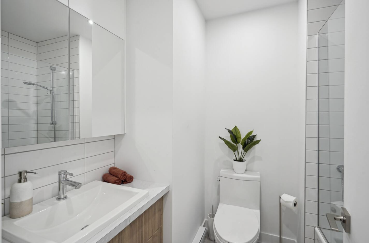 2114 Rue Bercy — photo 3
