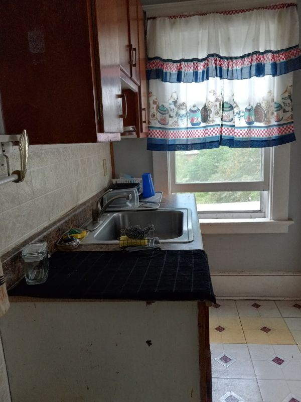 132 Montgomery Street #2ndFL - Photo 6 of 8