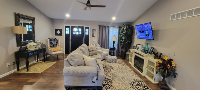 4725 Inlet Ln - Photo 4 of 19